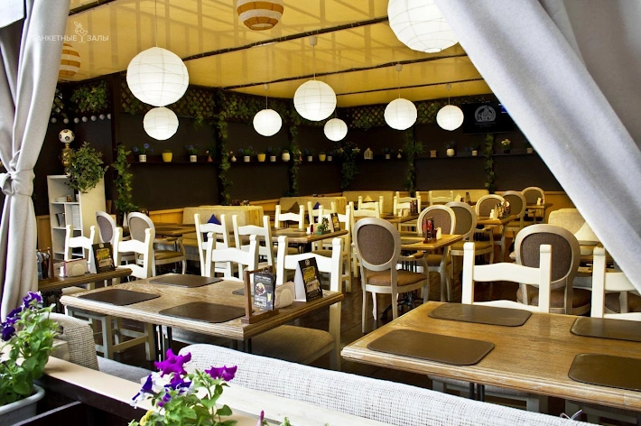 Фото 3 ресторана «Гамбринус» на Зубовском бульваре в ЦАО